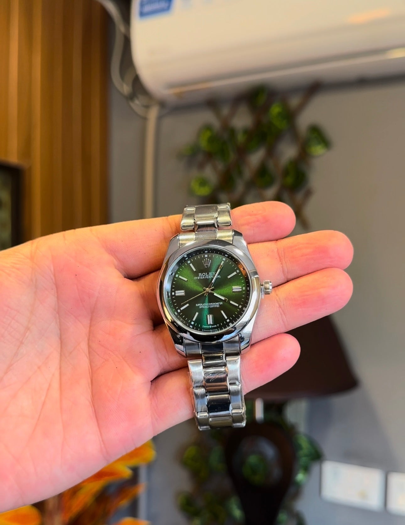 Rlx Oyster Perpetual | Premium Green and Silver with Date Adjuster