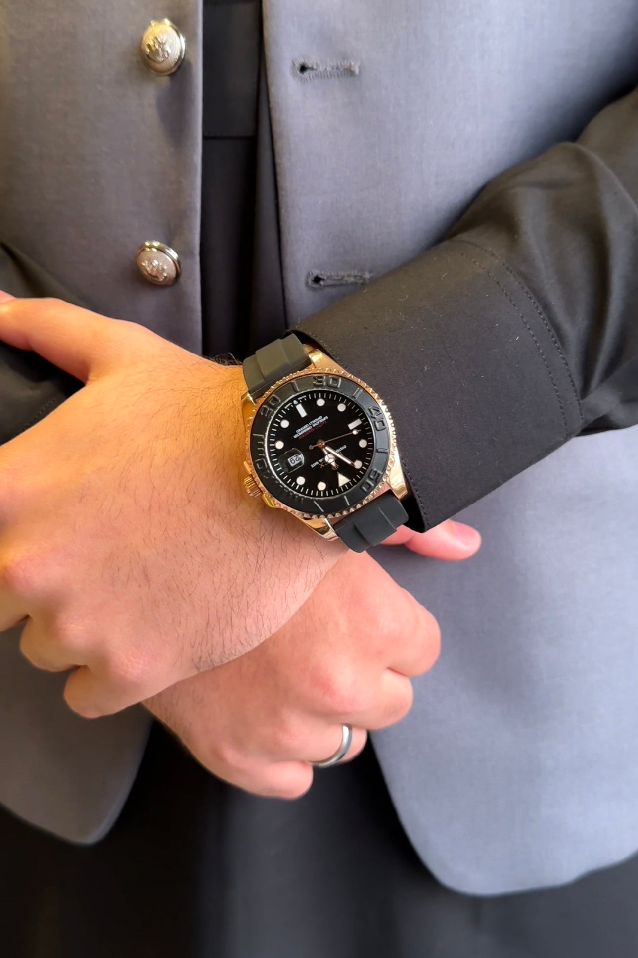 Premium Yacht-Master | Rose Gold with Black Dial and Rubber Strap